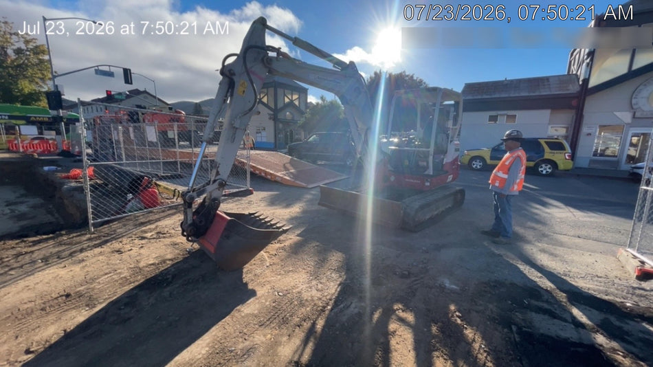 2021 TAKEUCHI TB250-2