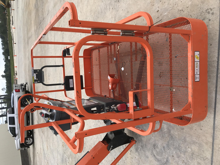 2019 JLG 460SJ