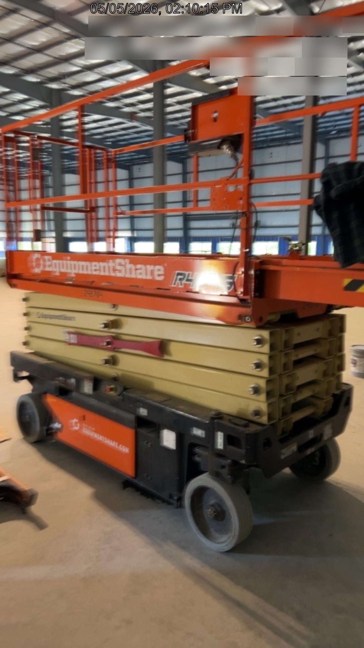 2023 JLG R4045