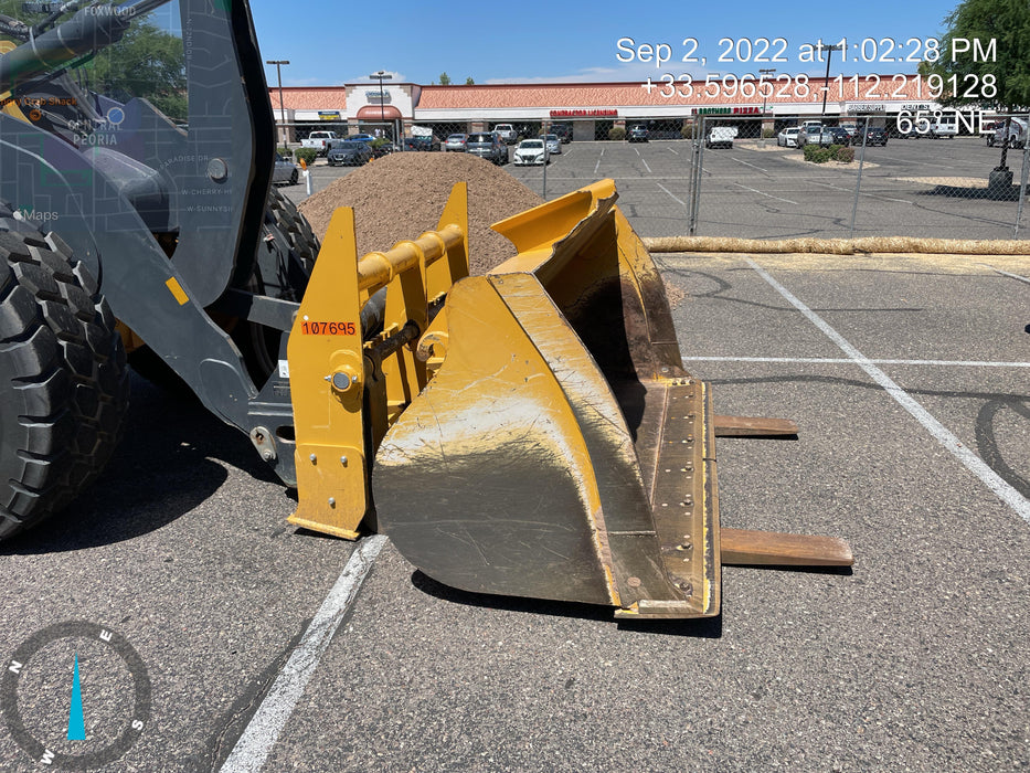 2020 JOHN DEERE 60" Wheel Loader Forks - John Deere