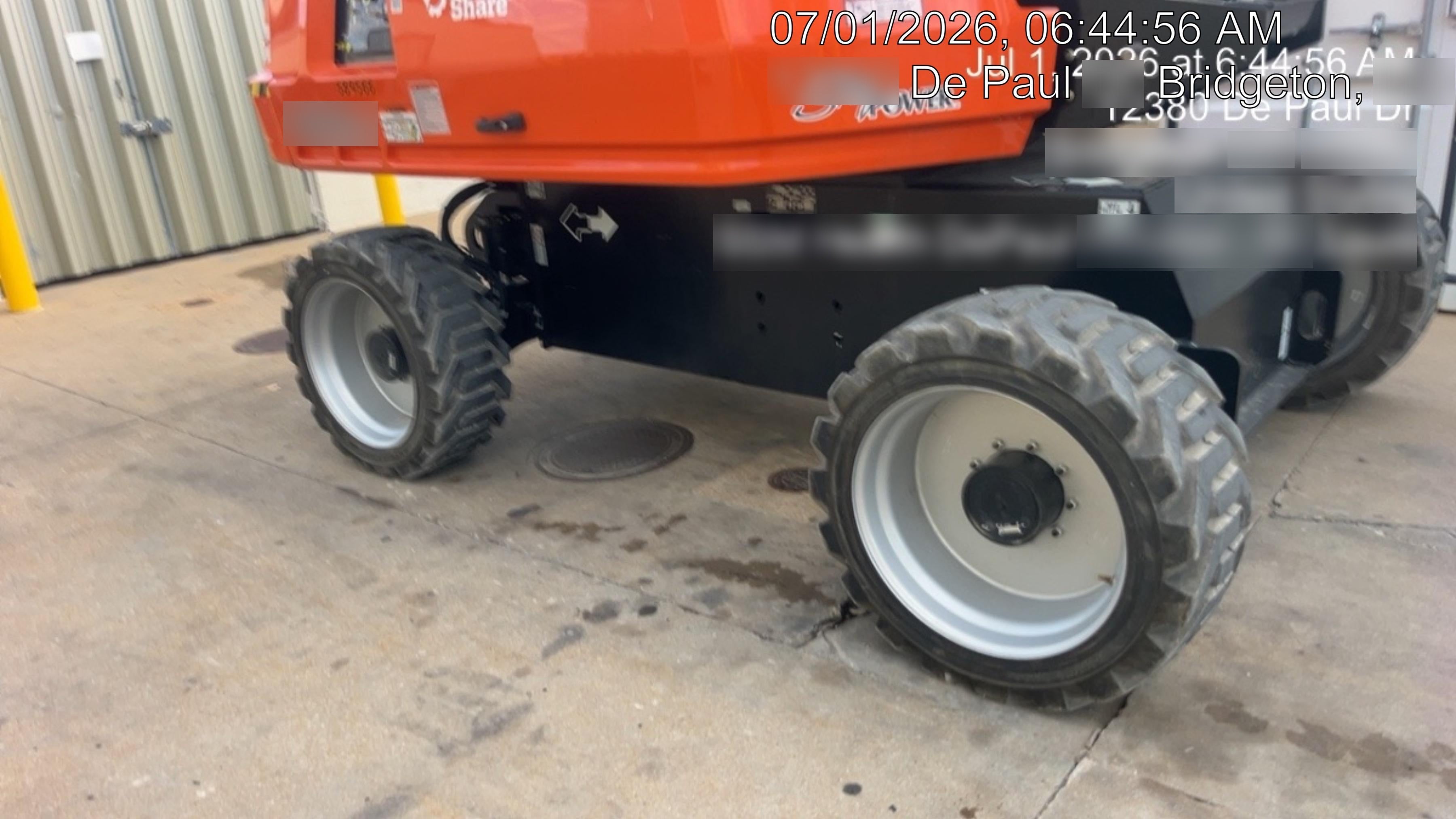 2025 JLG 660SJ