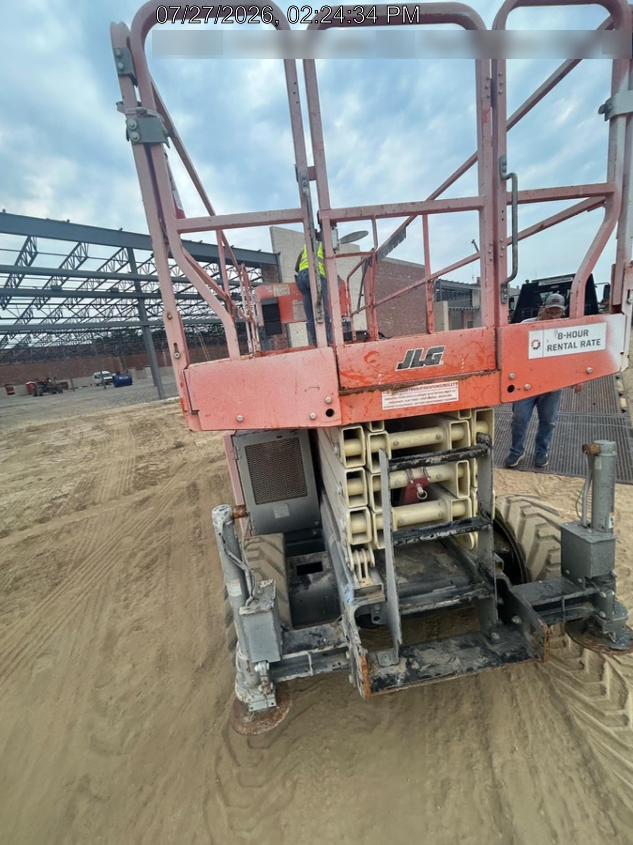 2021 JLG RT4069