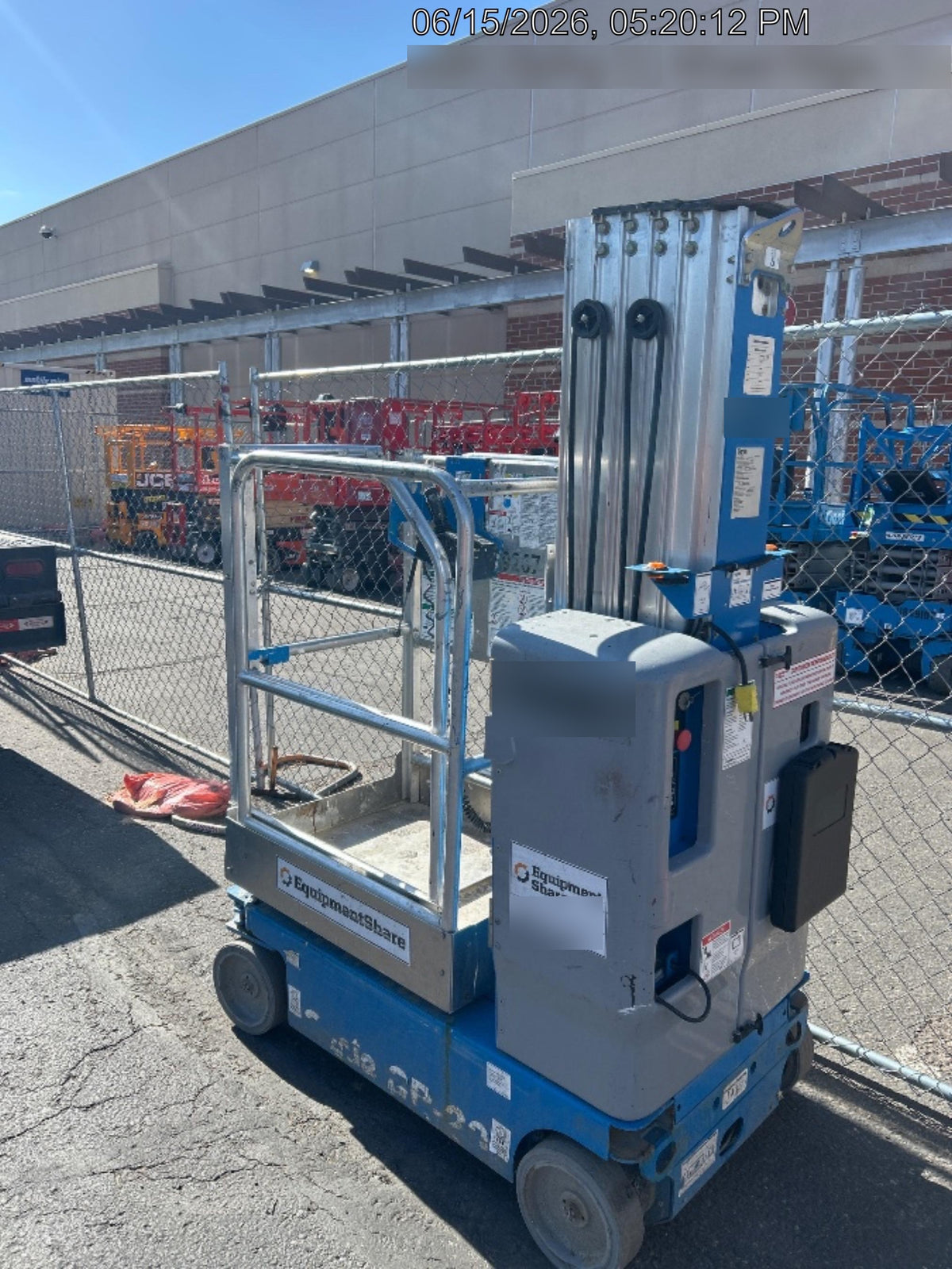 2018 GENIE GR-20