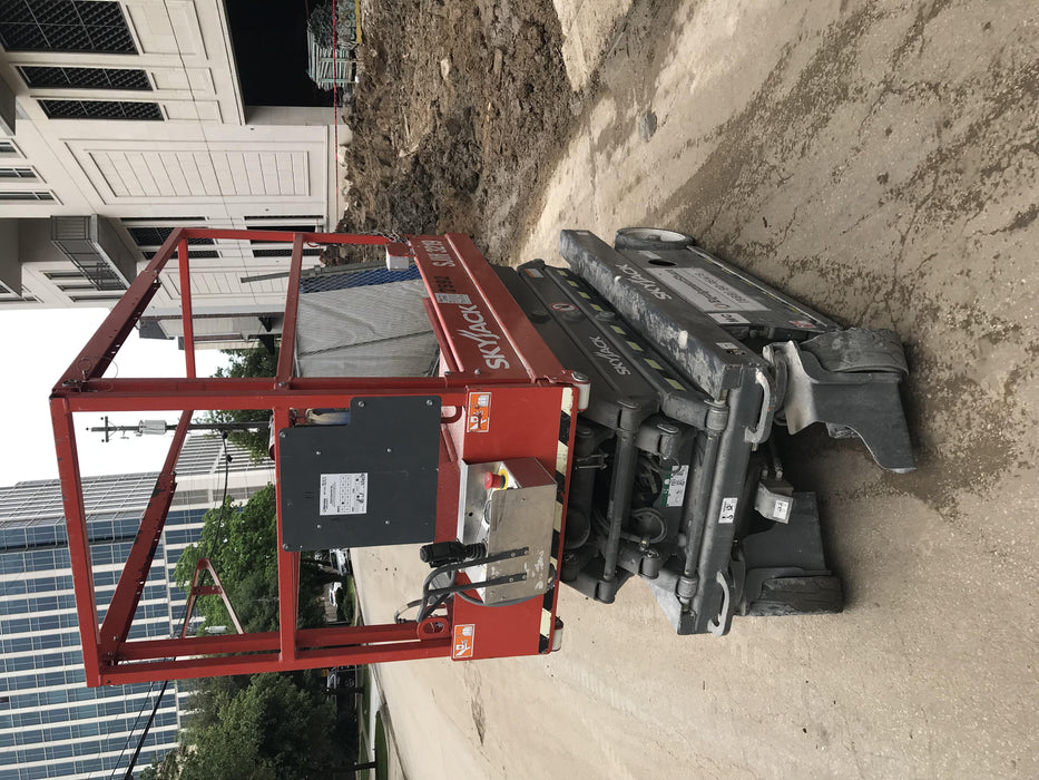 2018 Skyjack SJIII-3219 Skyjack SJIII3219 Scissor Lift w/Trojan Batteries