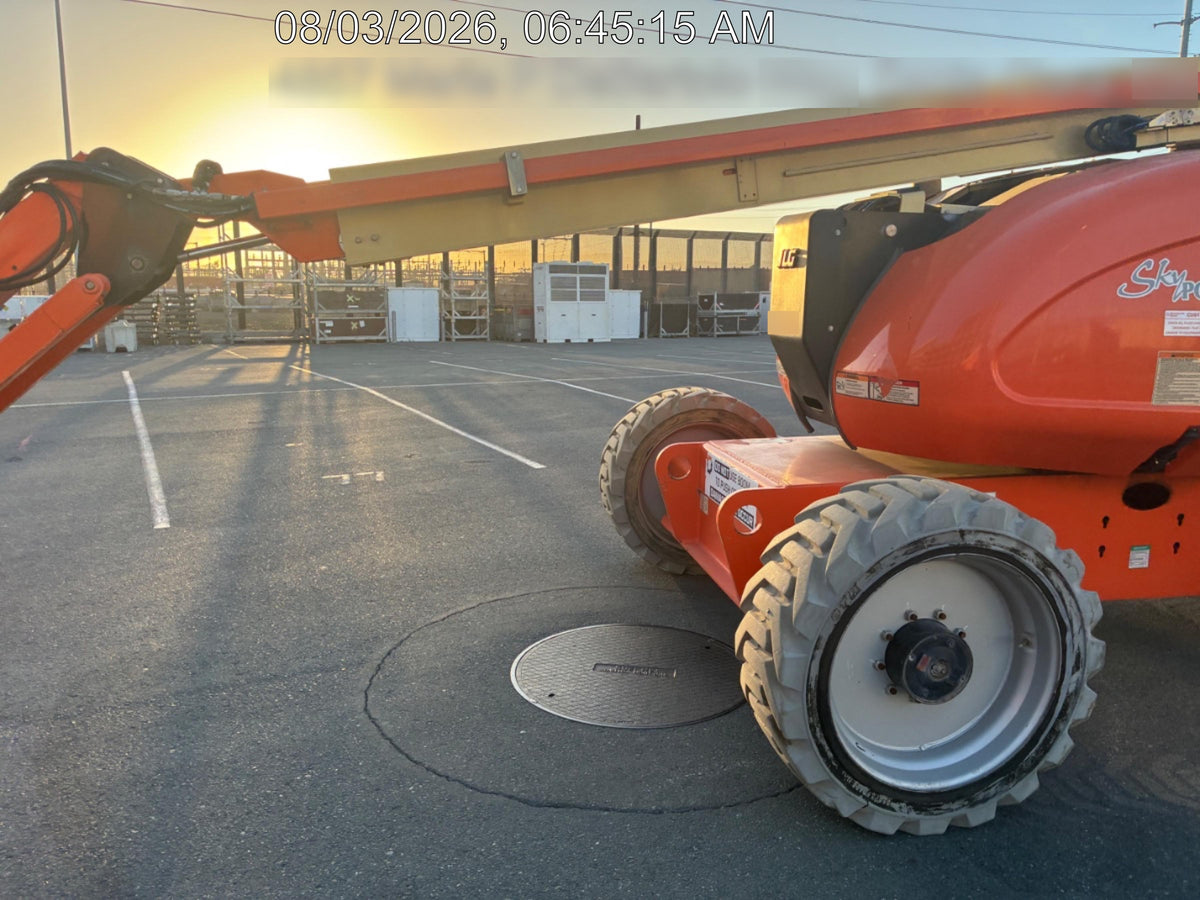 2021 JLG 600AJ