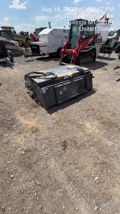 2020 PALADIN Sweepster SB72