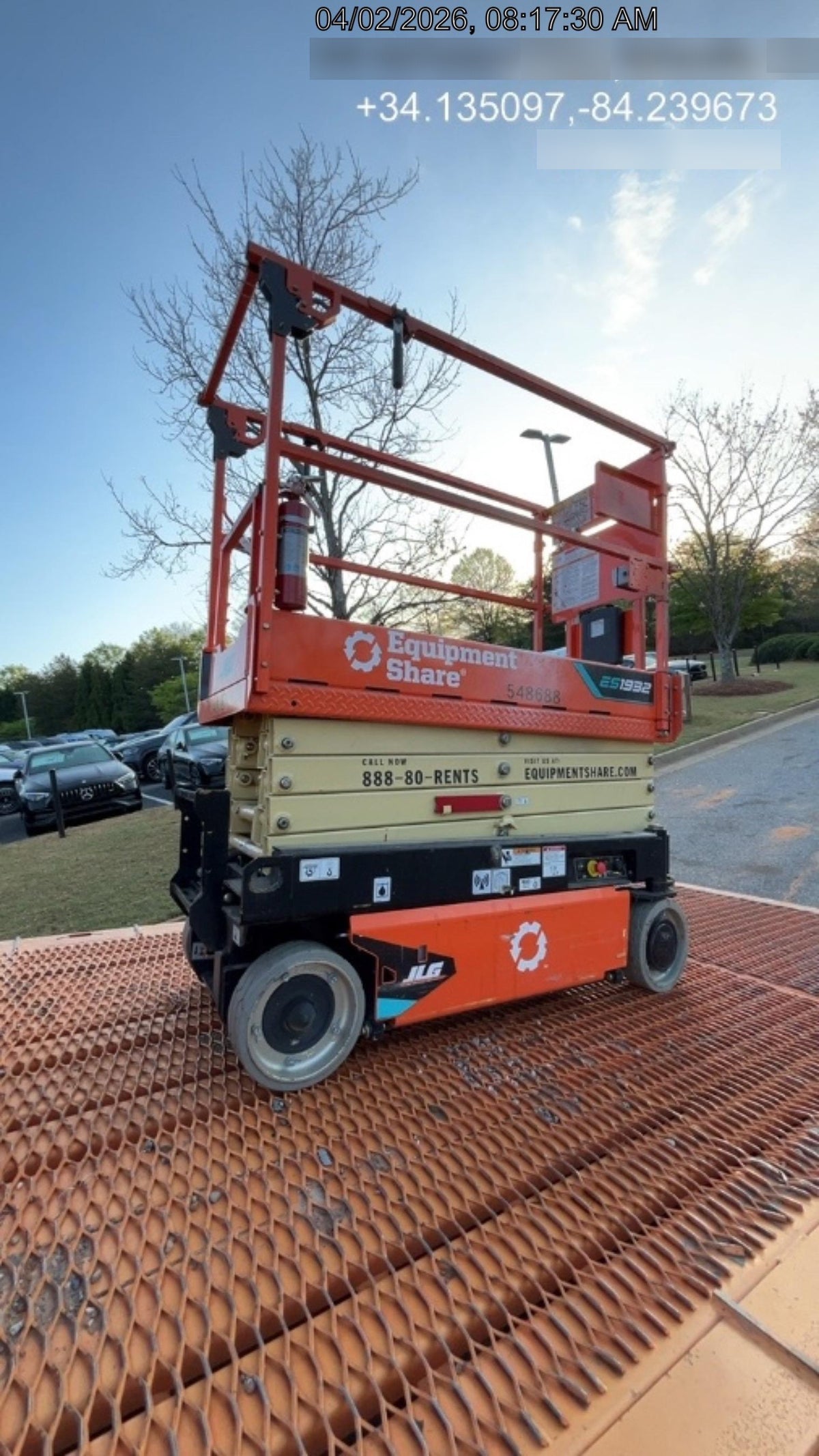 2025 JLG ES1932