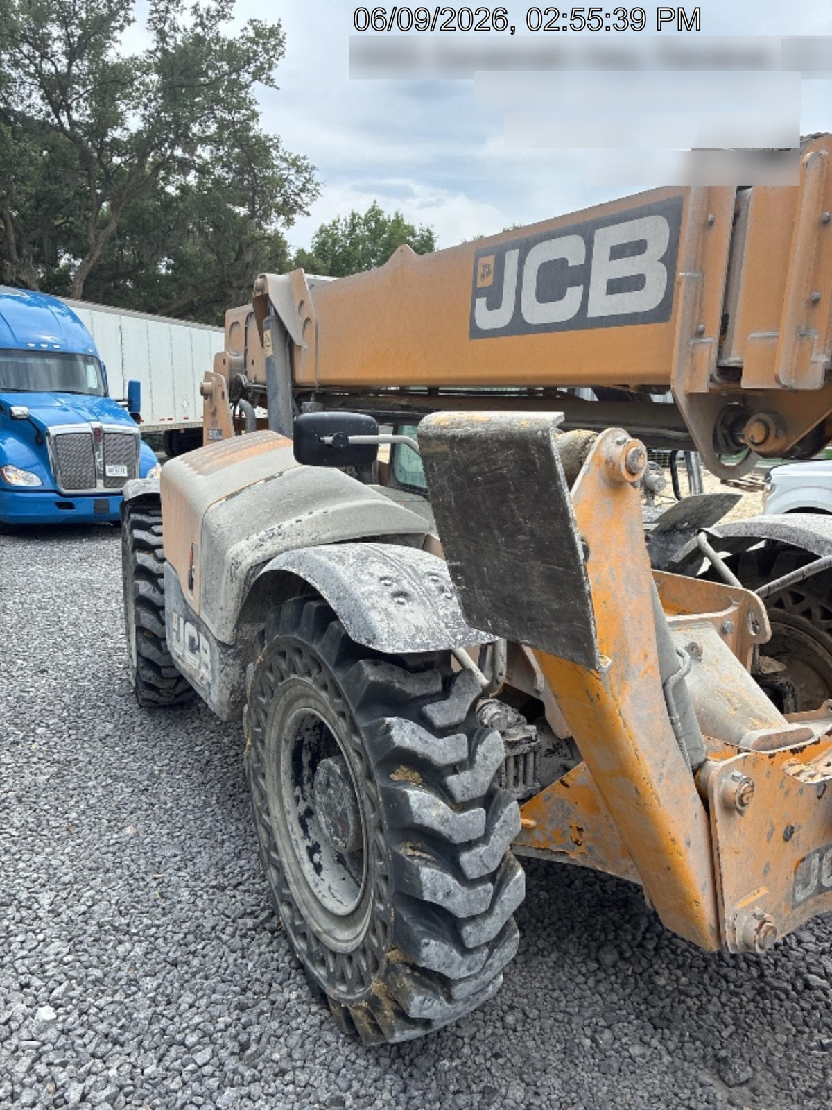2023 JCB 510-56