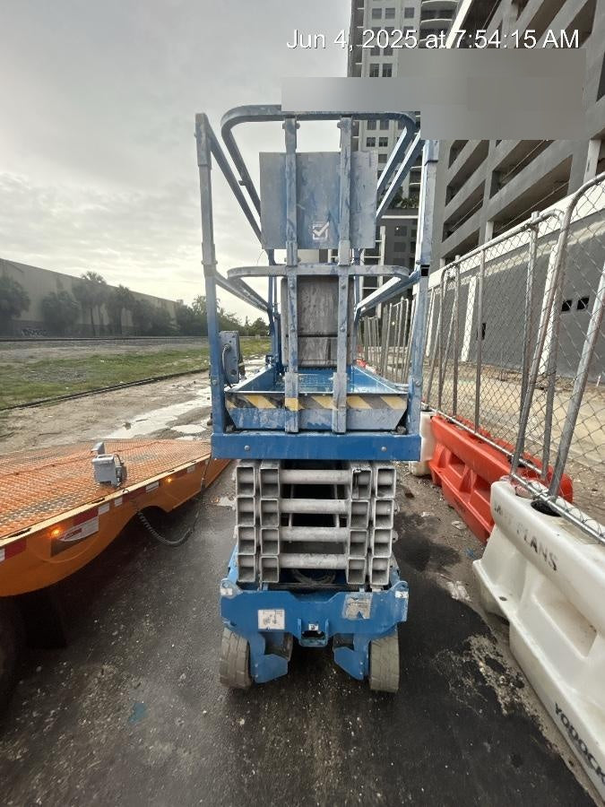 2022 GENIE GS-3232