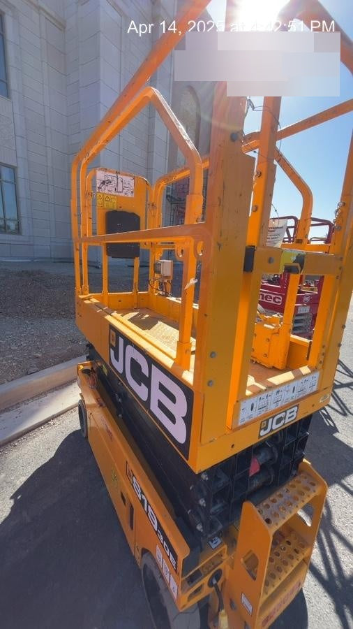 2023 JCB S1930E