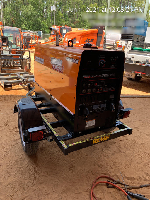 2021 Lincoln Electric Vantage 322 Vantage 322 Ready Pak 3 w/ Telematics & Decals, ORANGE (includes trailer, cable rack, fender light kit)