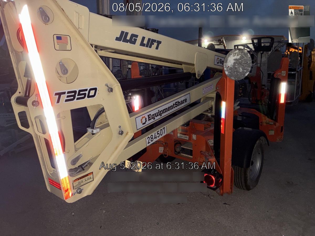 2022 JLG T350