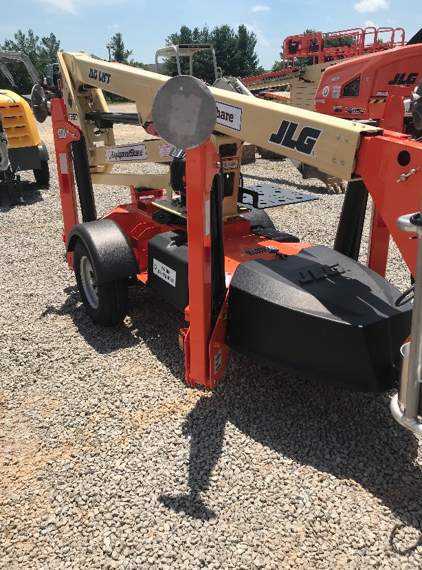 2022 JLG T350