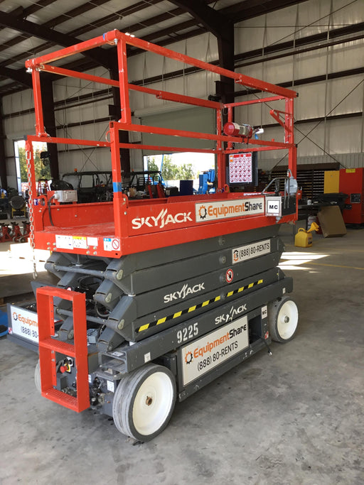 2018 SKYJACK SJIII-3226