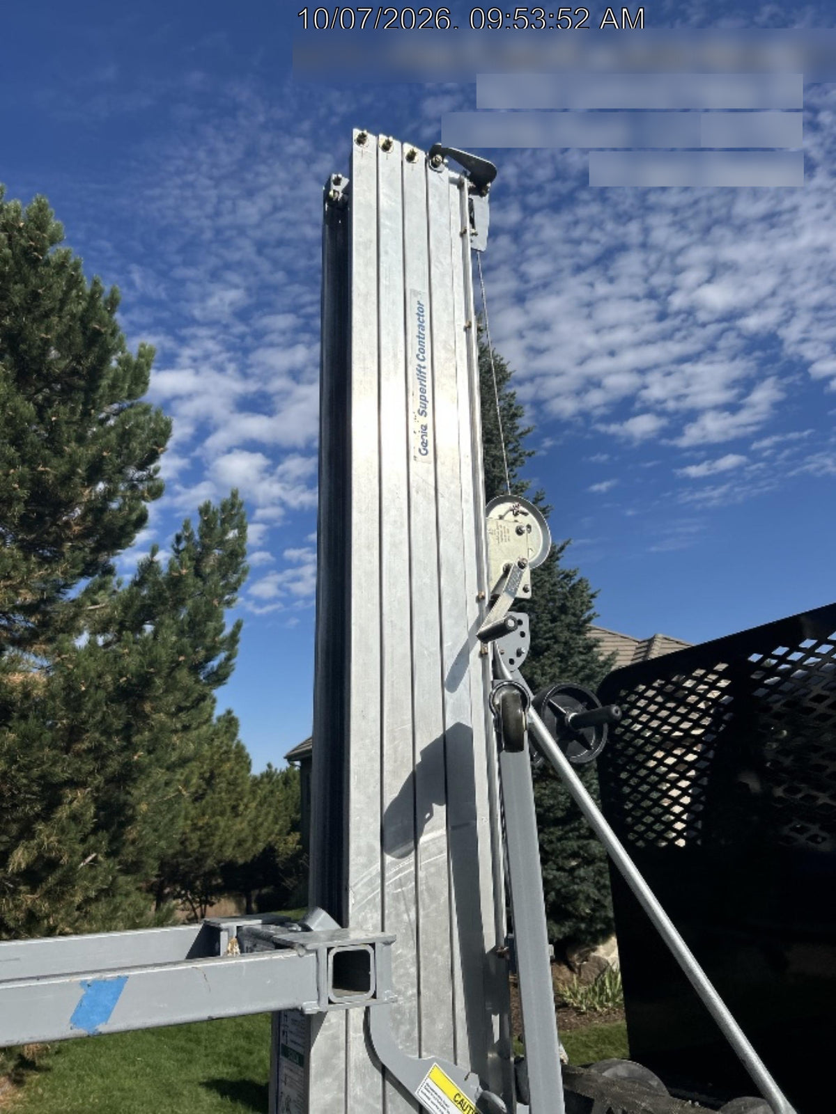 2023 GENIE SLC-24