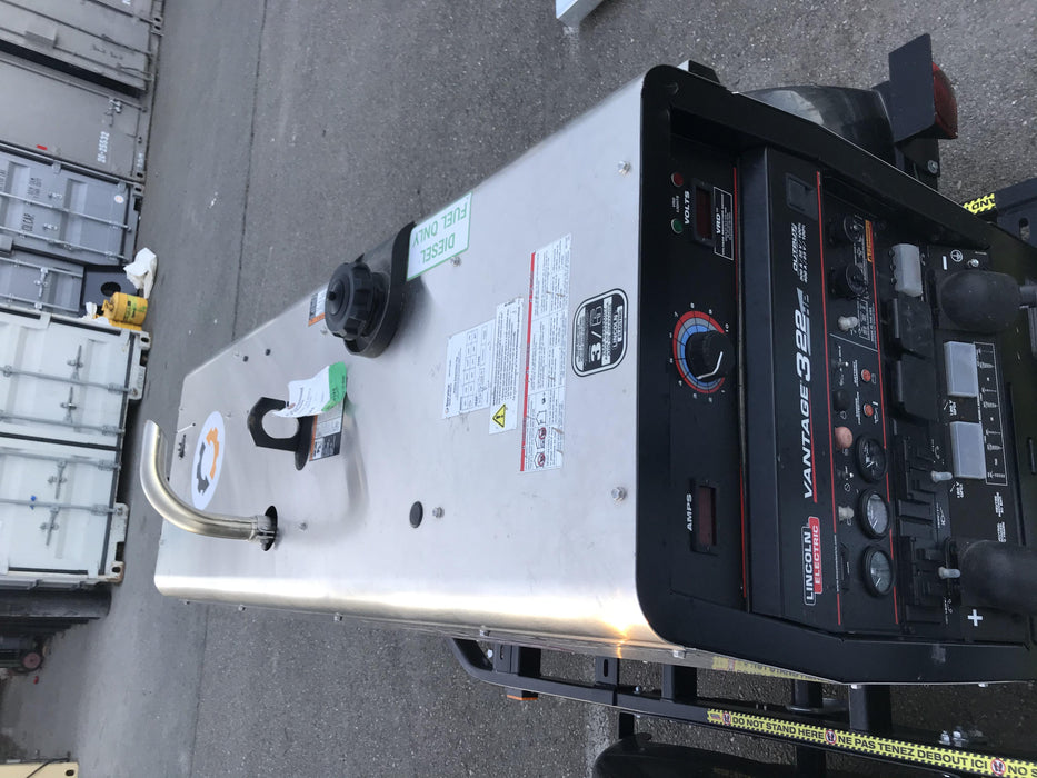2019 Lincoln Electric Vantage 322 Welder Ready-Pak 3, Two wheel trailer, Fender and Light kit, Cable Rack