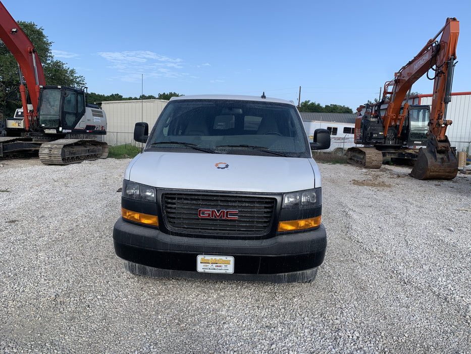 2022 GMC Savana 3500