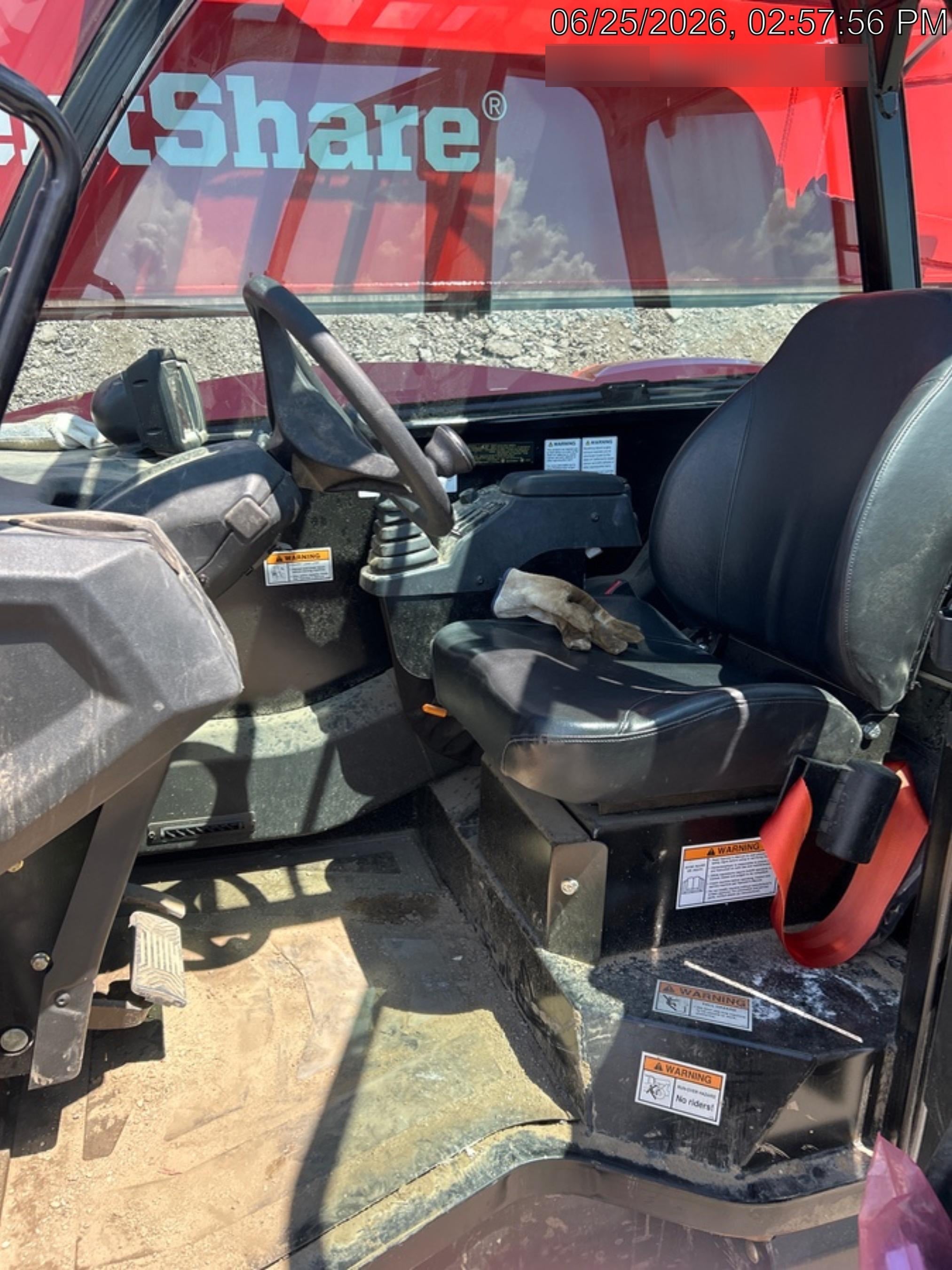 2025 MANITOU MTA842