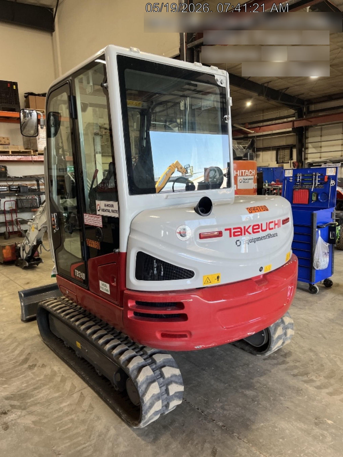 2024 TAKEUCHI TB240-CRA