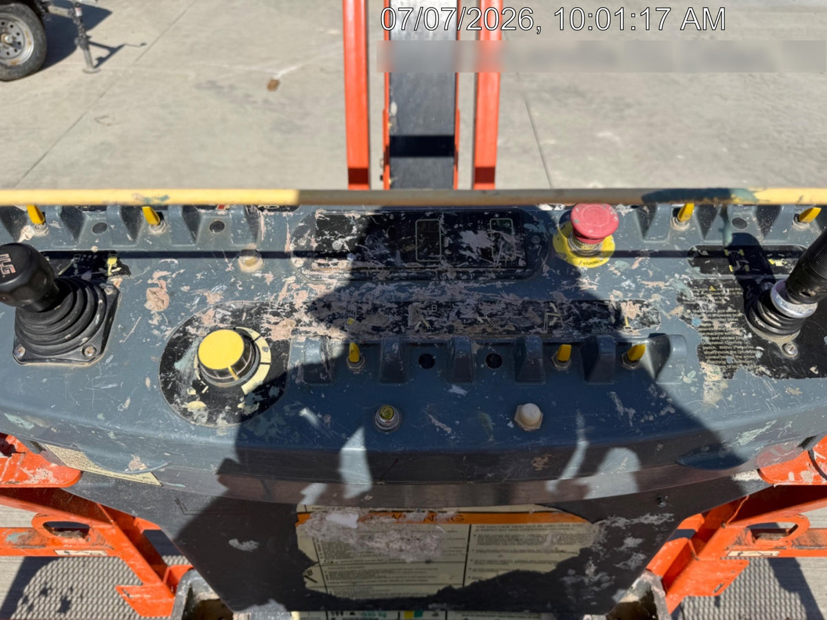 2021 JLG 860SJ