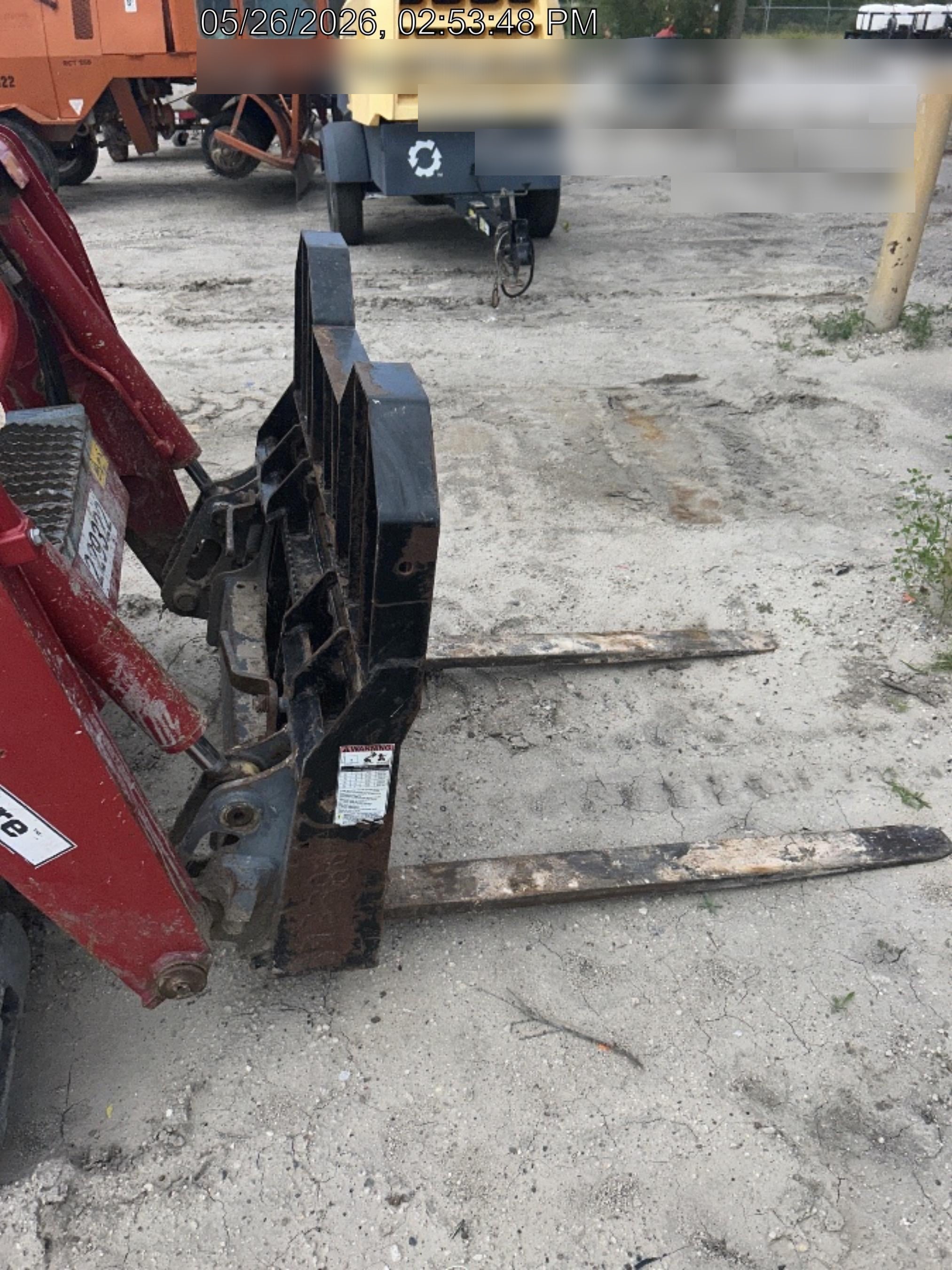 2024 VIRNIG 48" Pallet Forks - Virnig