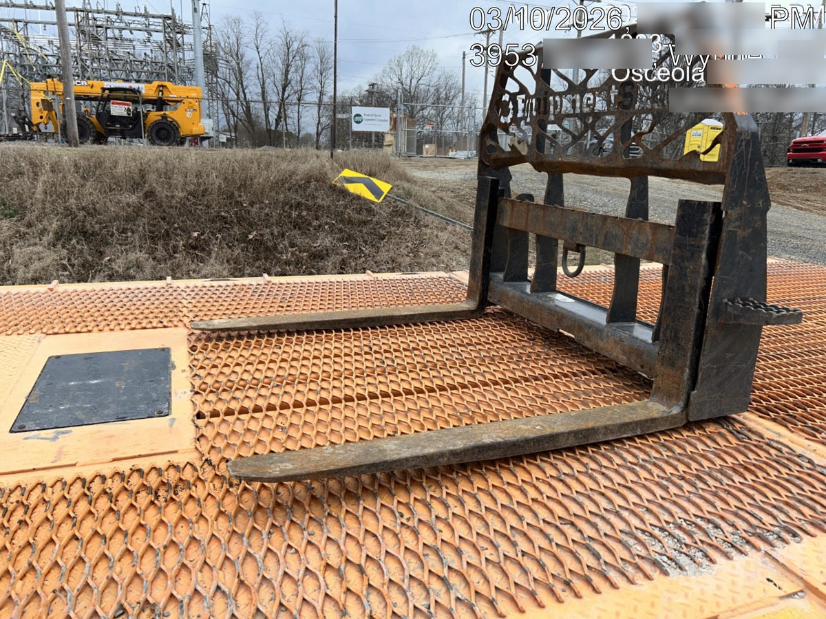 2020 PALADIN 48" Pallet Forks - Paladin