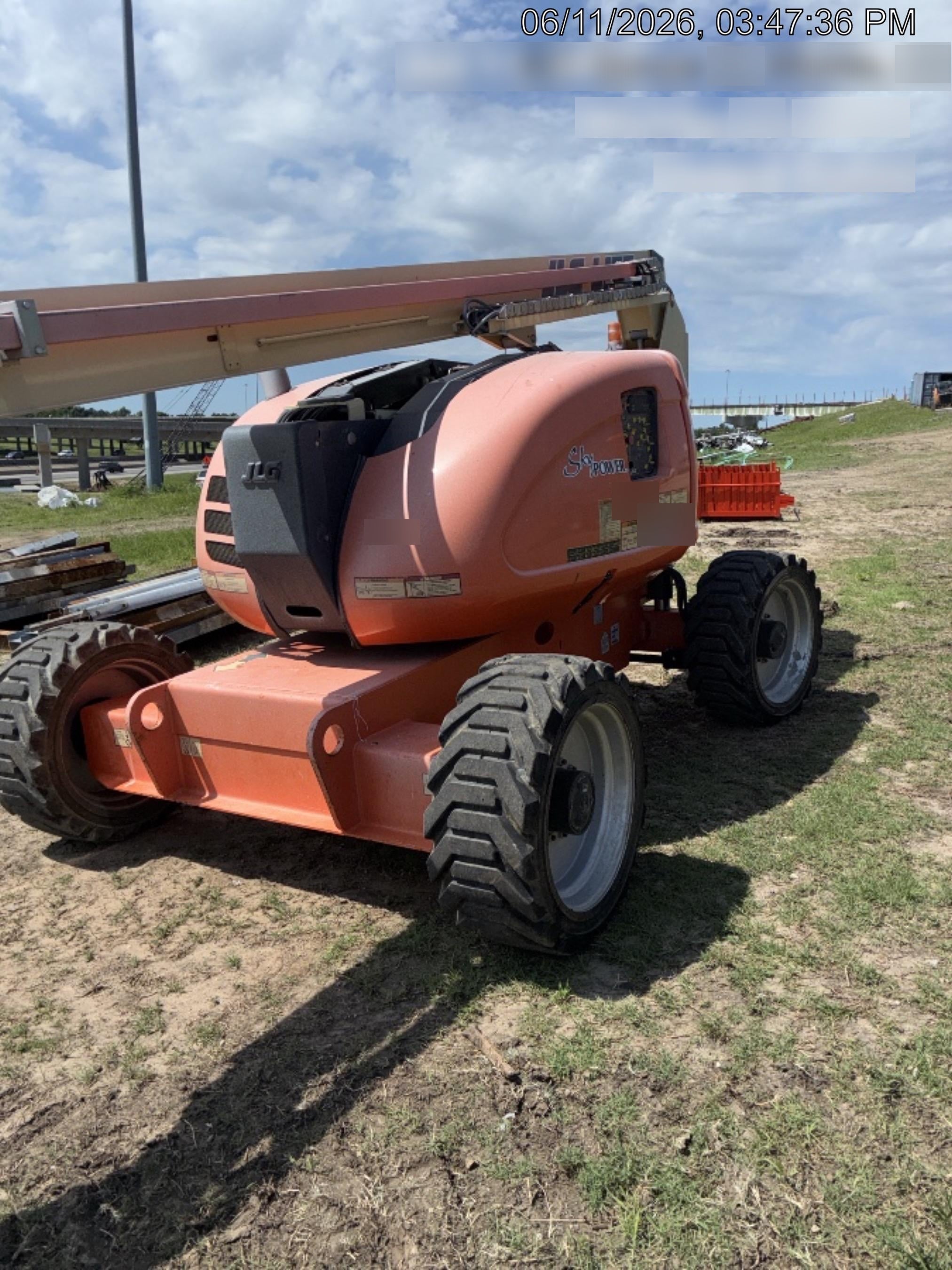 2019 JLG 600AJ