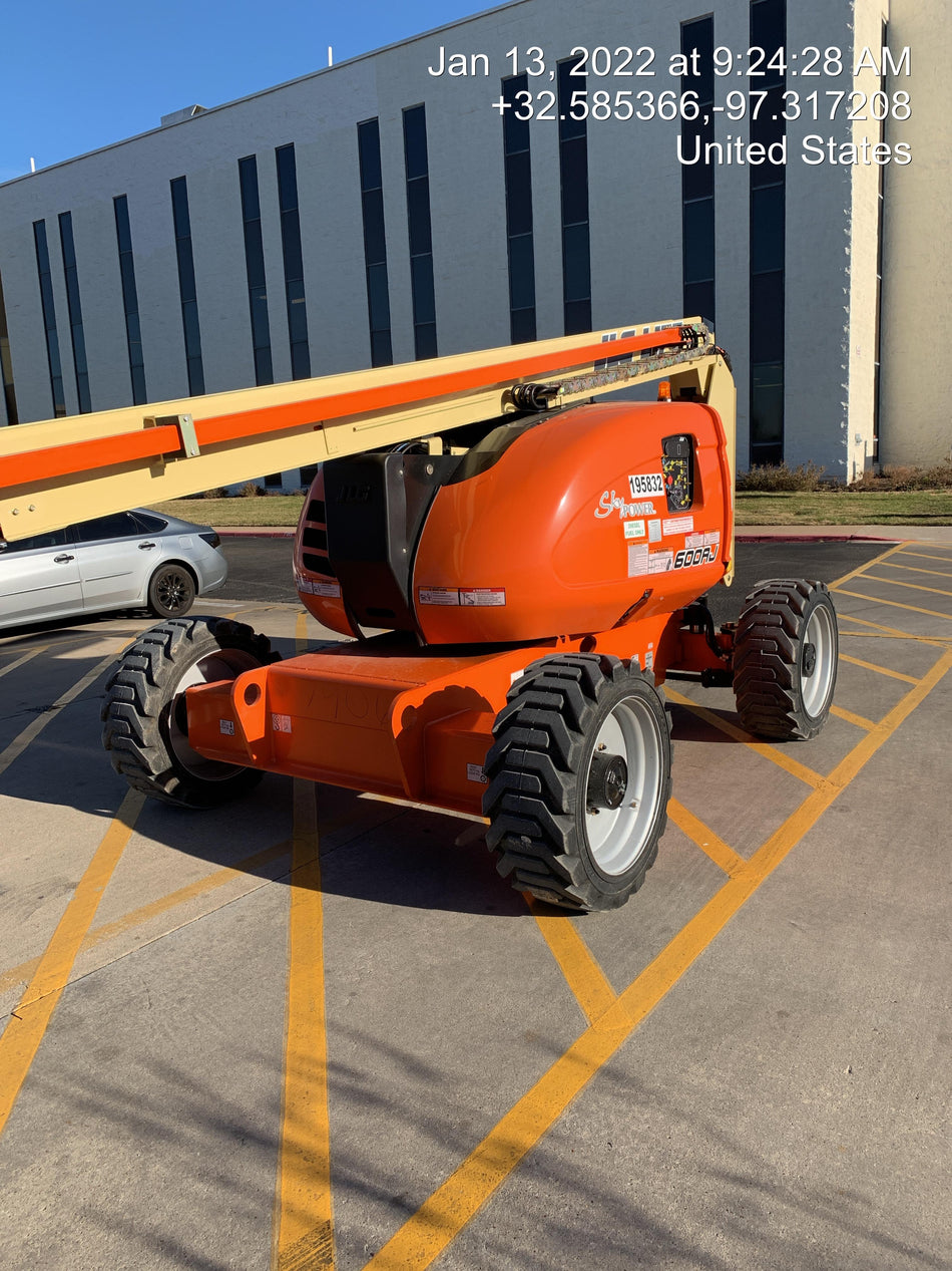 2021 JLG 600AJ