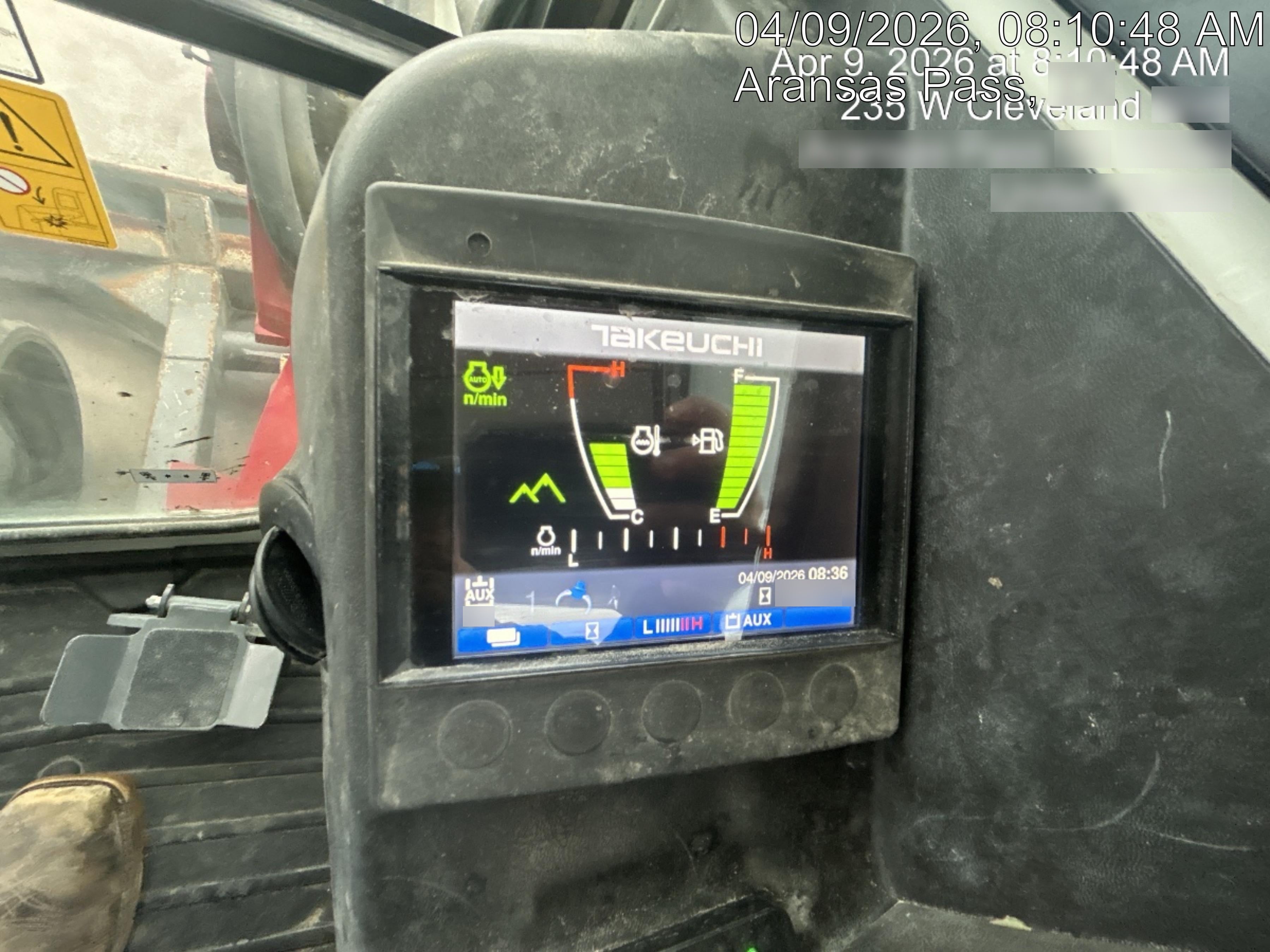 2023 TAKEUCHI TB250-2CR