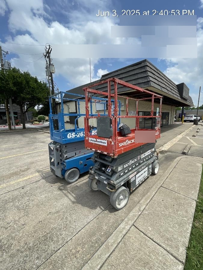 2022 GENIE GS-2632