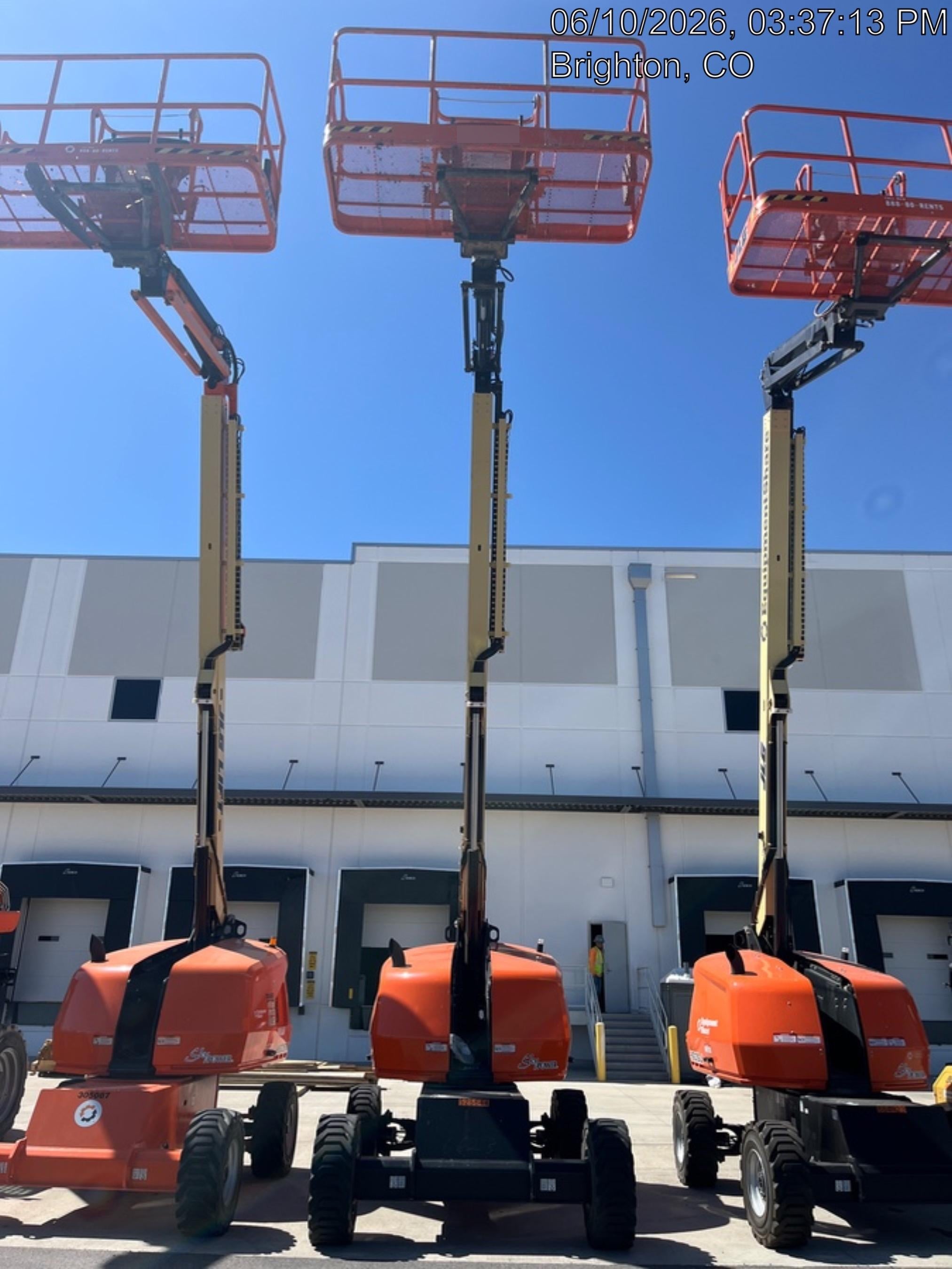 2025 JLG 460SJ