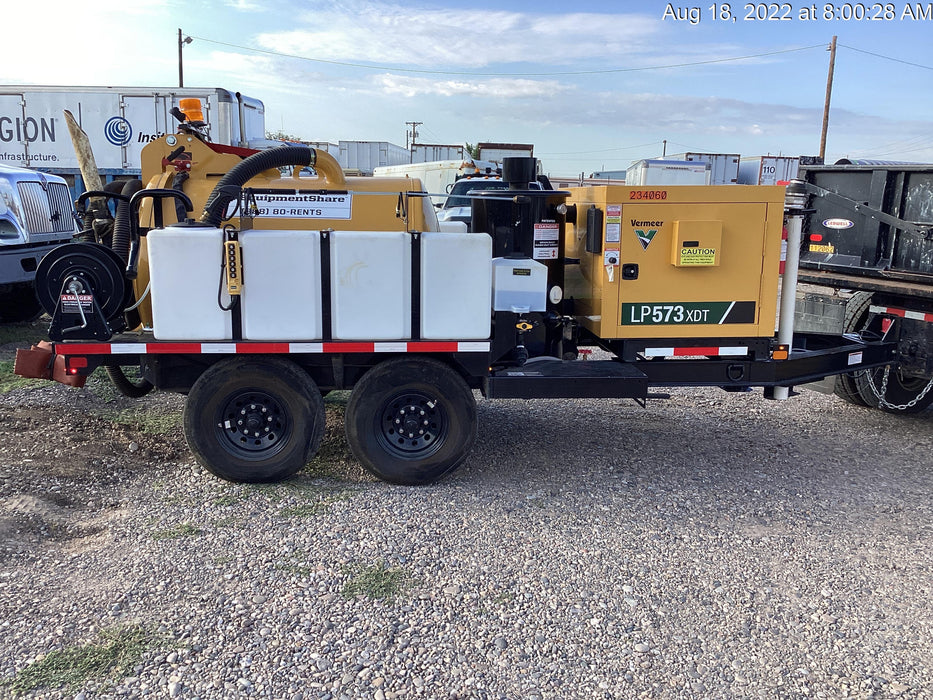 2022 Vac-Tron LP573XDT T4 Koehler Diesel Engine, 500 Gallon Debris Tank, x2 100 Gallon Water Tanks