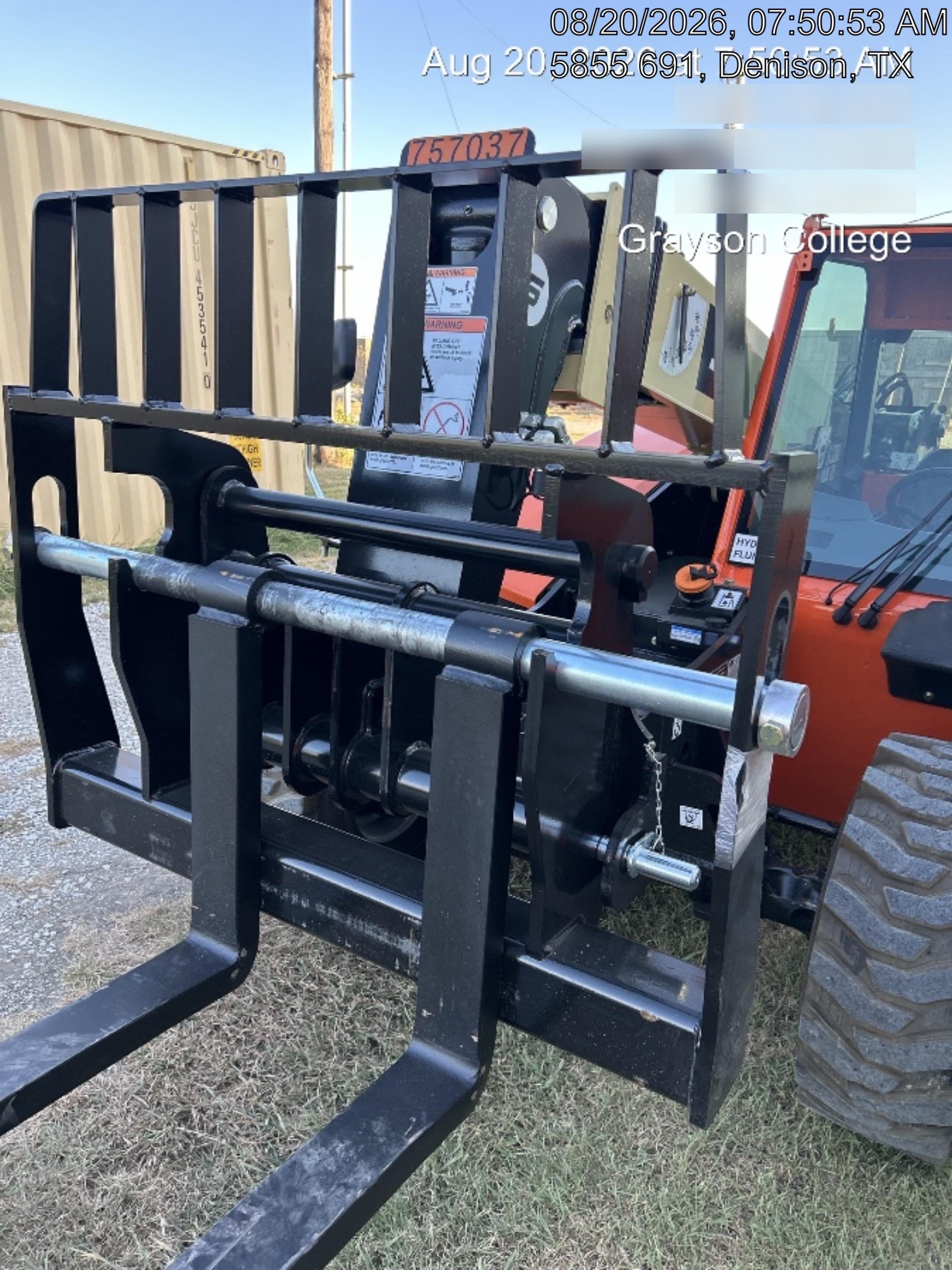 2026 JLG 519