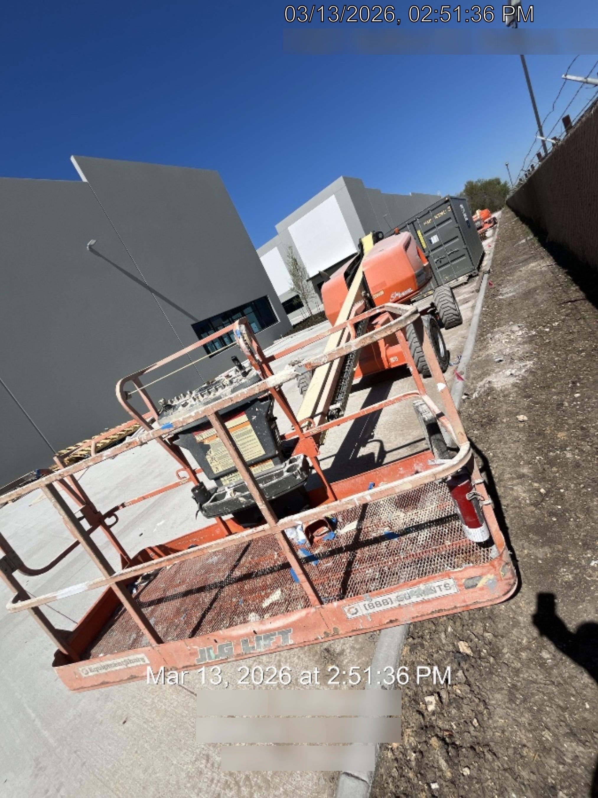 2021 JLG 400S