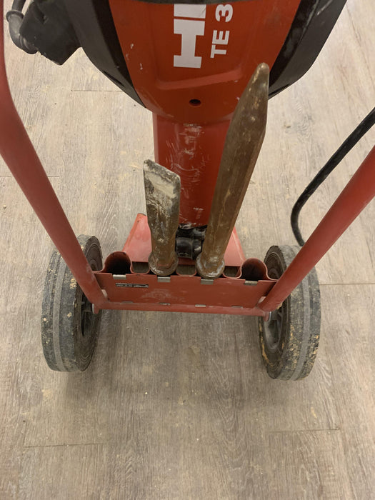 2020 HILTI TE 3000-AVR