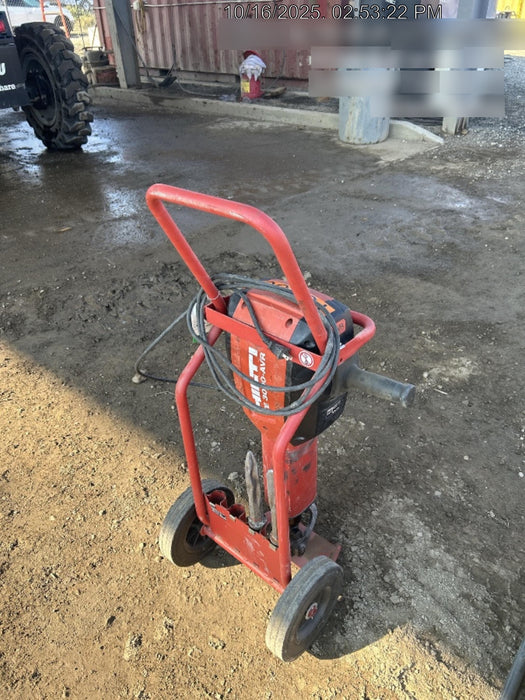 2021 HILTI TE 3000-AVR