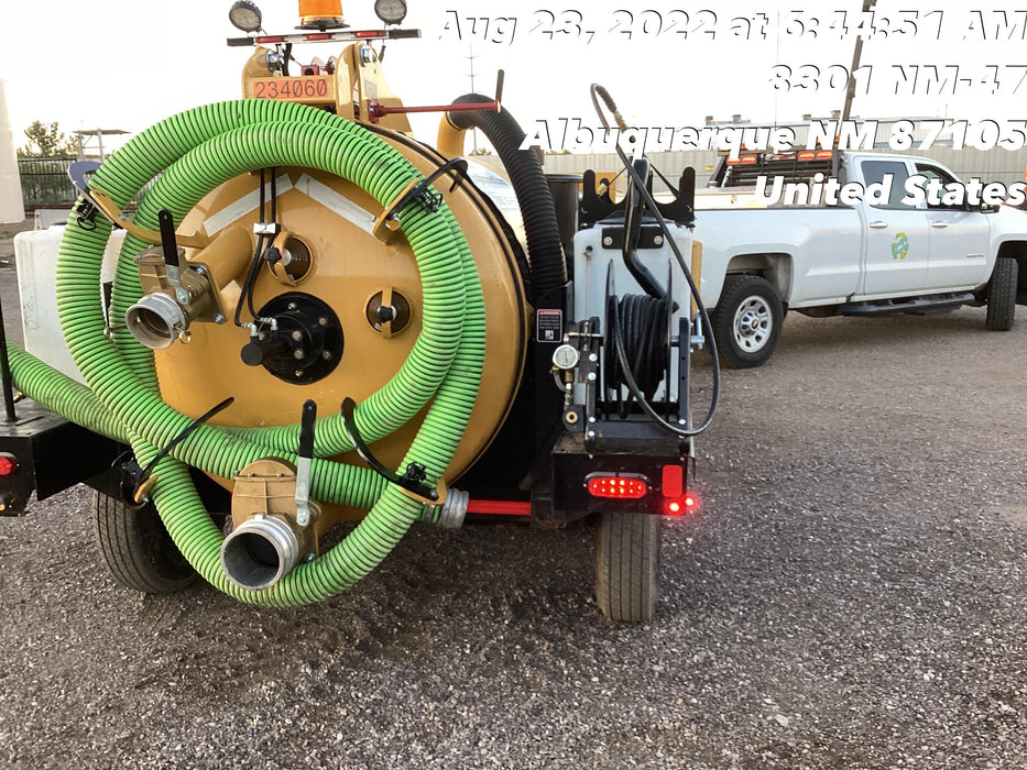 2022 Vac-Tron LP573XDT T4 Koehler Diesel Engine, 500 Gallon Debris Tank, x2 100 Gallon Water Tanks