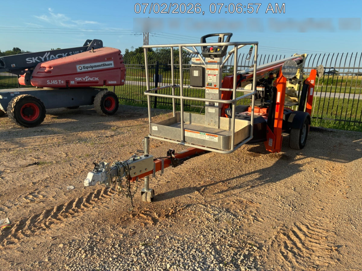 2025 JLG T350
