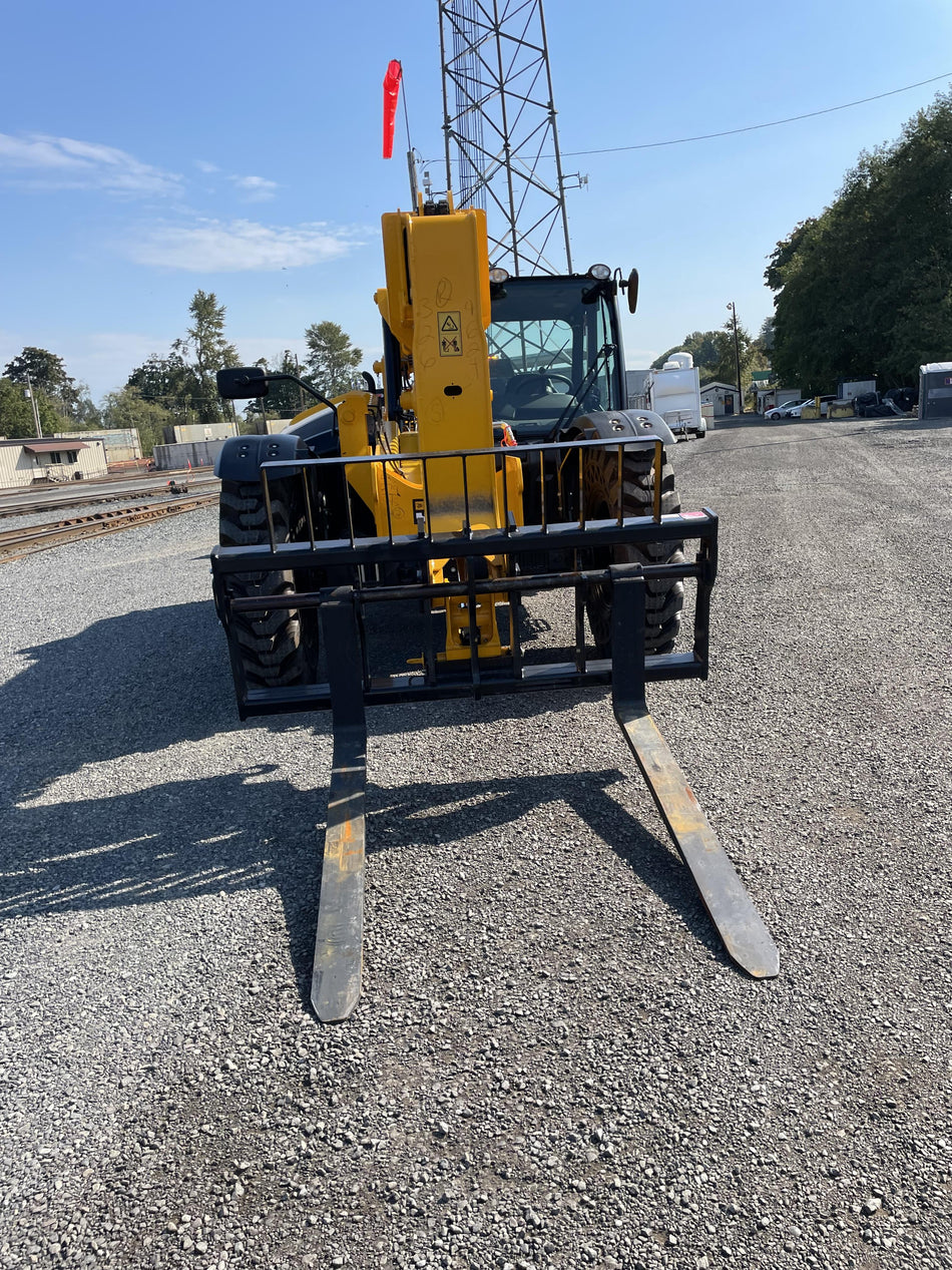 2023 JCB 509-42
