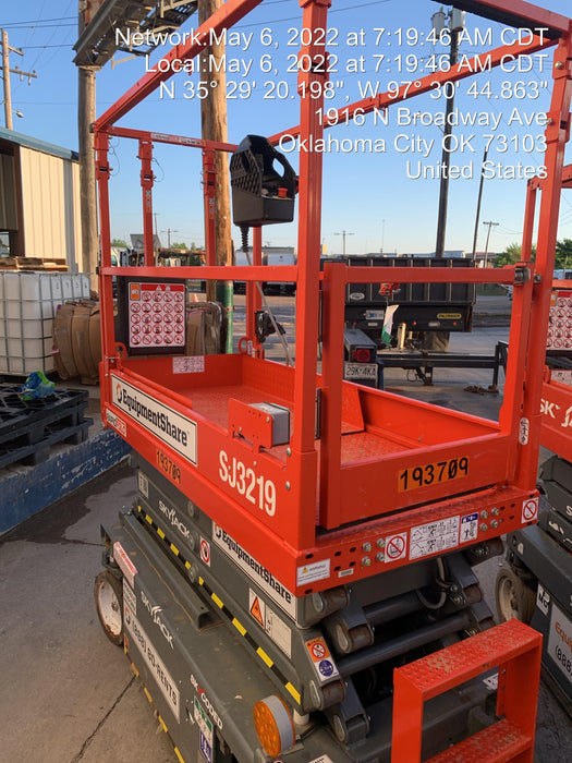 2021 SKYJACK SJ3219