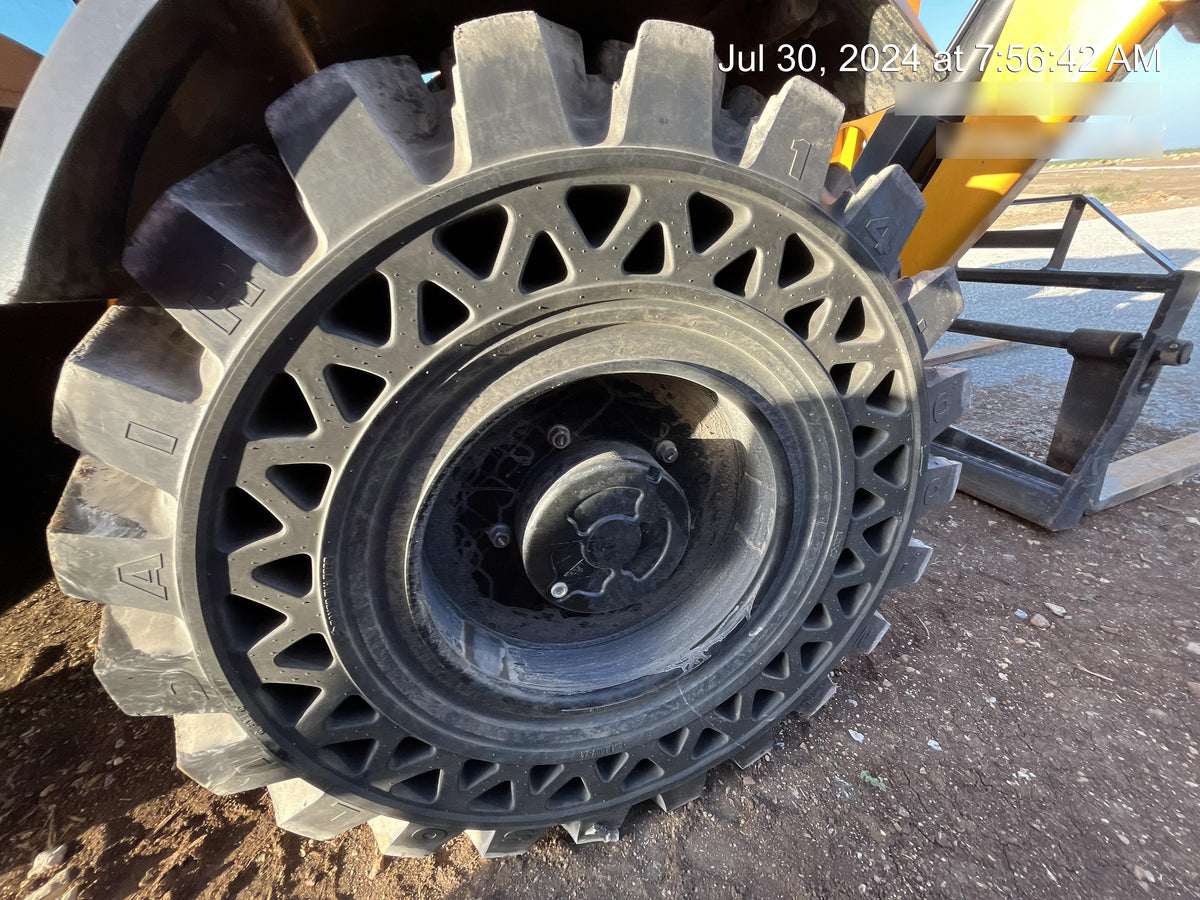 2023 JCB 512-56