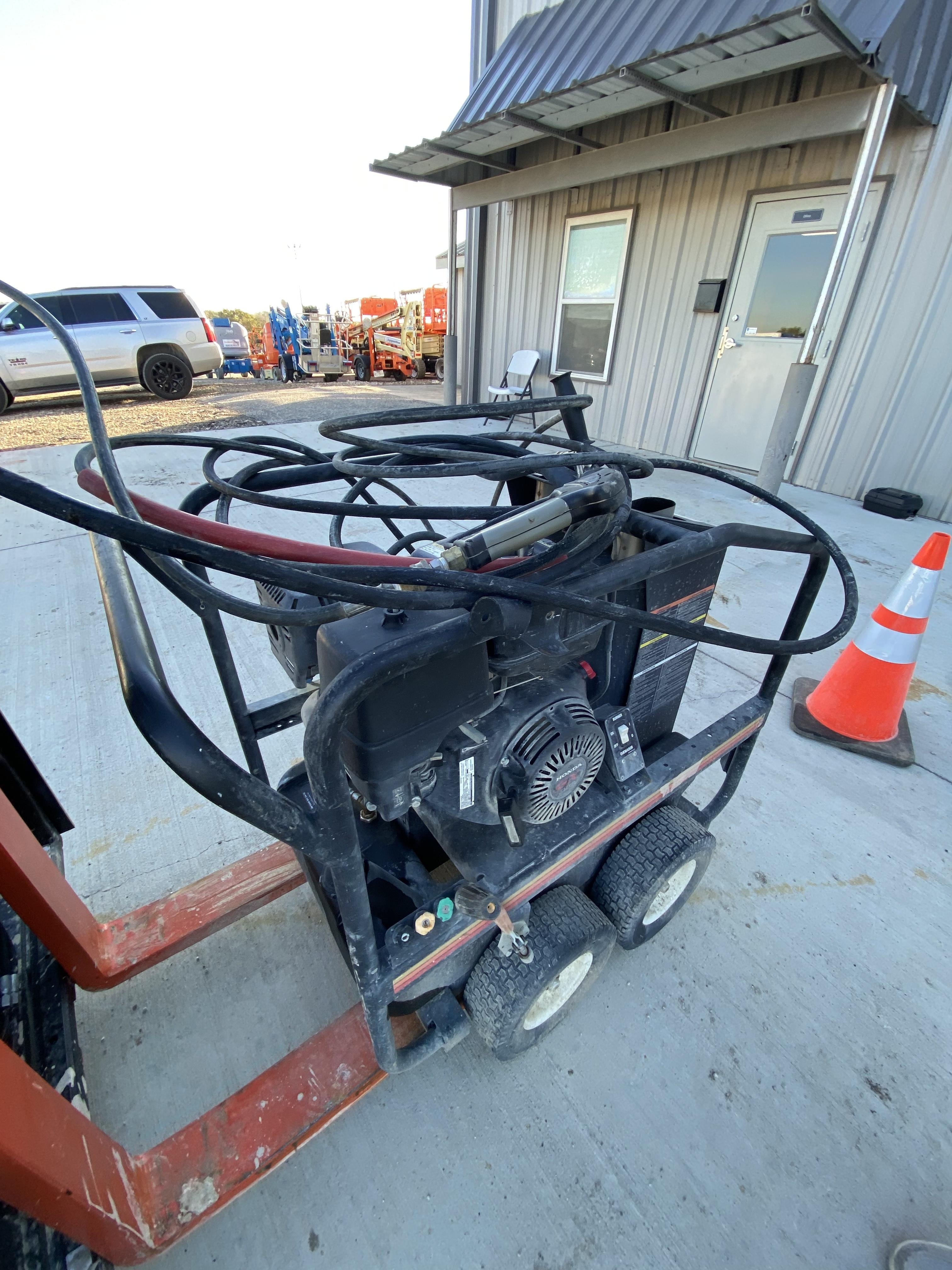 2020 MI-T-M CORPORATION HSP-3504-3MGH
