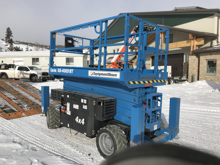 2020 GENIE GS-4069 RT