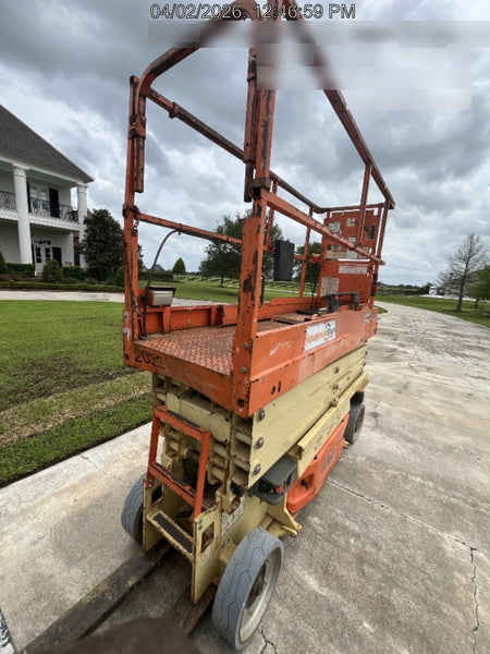 2016 JLG 2632ES