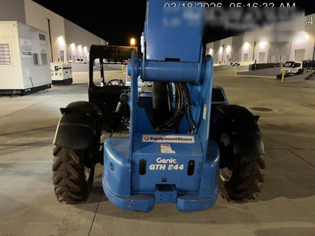 2016 GENIE GTH-844