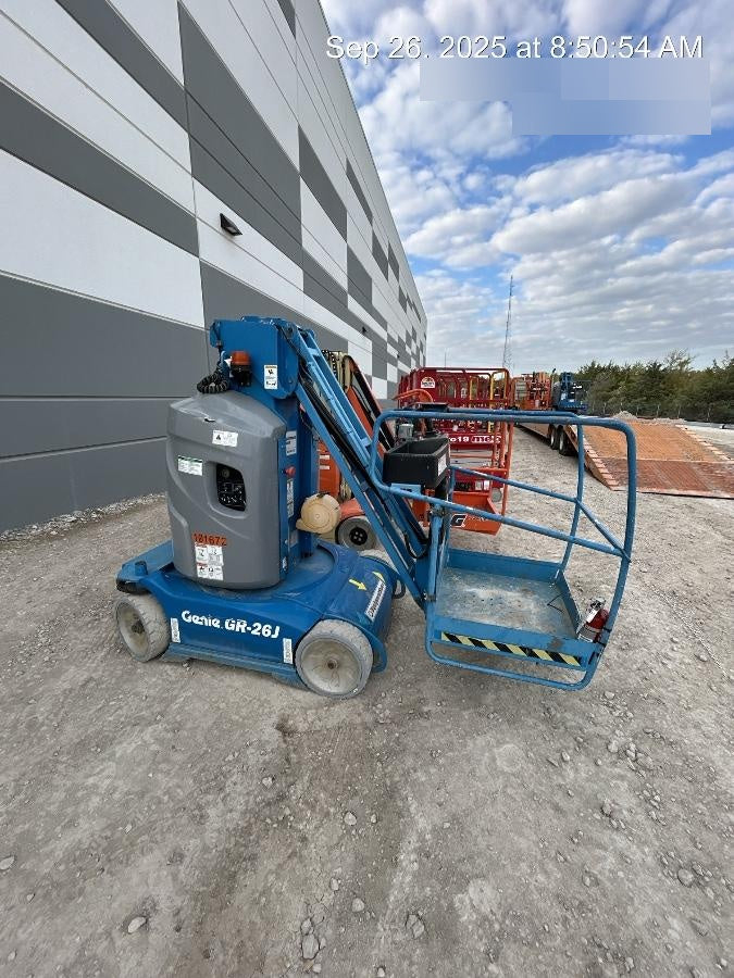 2020 GENIE GR-26J
