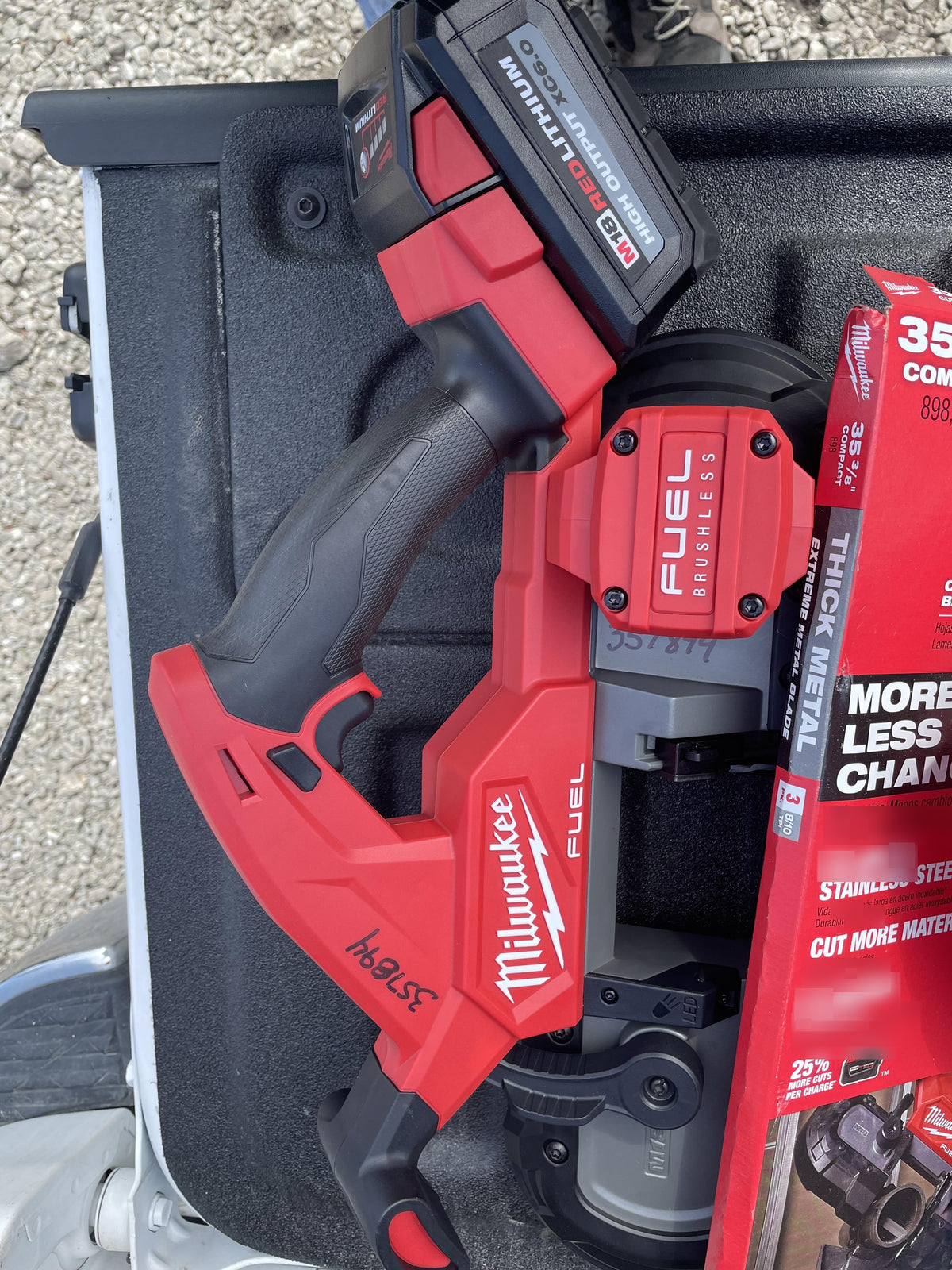 2023 MILWAUKEE 2829-20
