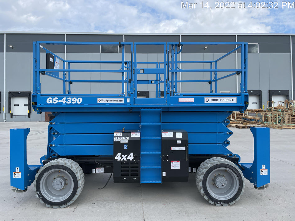 2022 GENIE GS-4390 RT