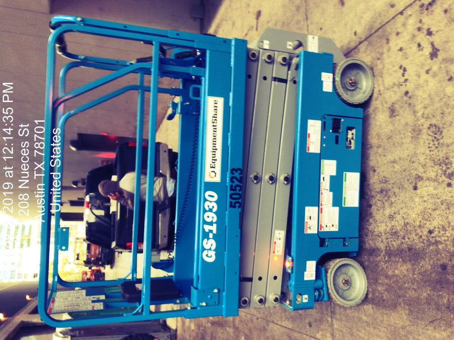 2019 Genie GS-1930 Fixed Rails with Chain Entry