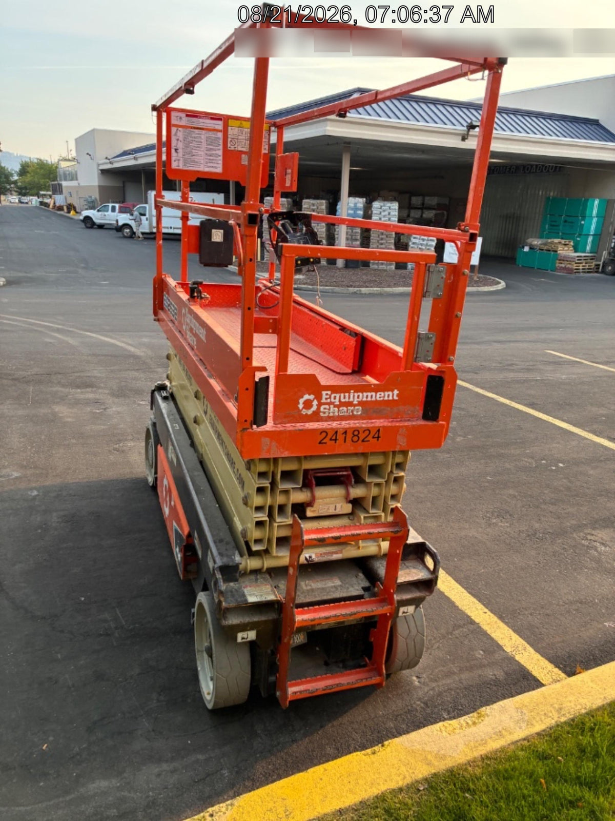 2022 JLG ES2632